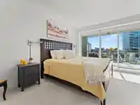 302 15152 RUSSELL AVENUE - thumbnail 14