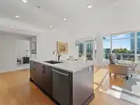 302 15152 RUSSELL AVENUE - thumbnail 7