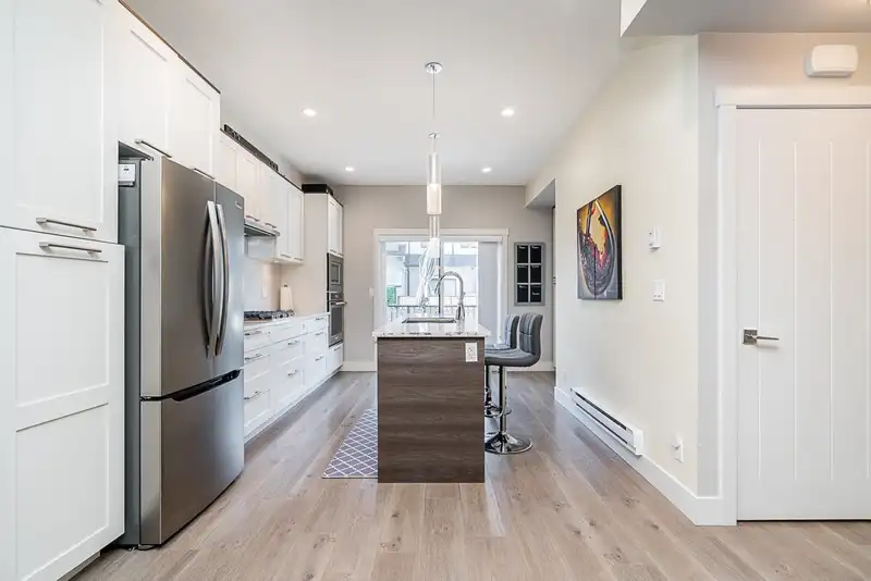 11 2888 156 STREET - photo 4 of 40