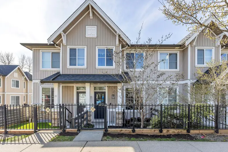 37 31032 WESTRIDGE PLACE - photo 2 of 25