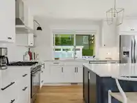 12674 19 AVENUE - thumbnail 17