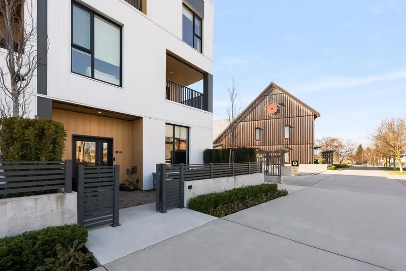 101 251 BOUDARY BAY ROAD ROAD - photo 3 of 25