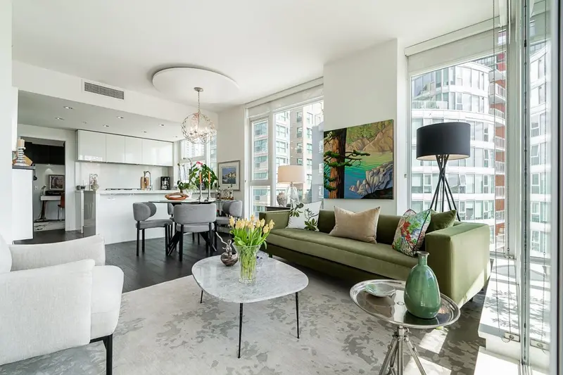 707 1351 CONTINENTAL STREET - photo 4 of 25