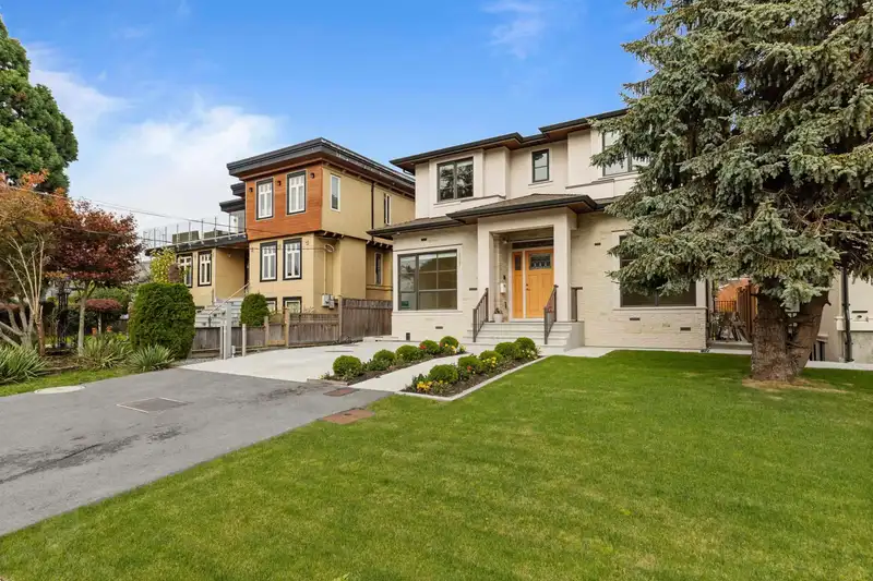 15387 PACIFIC AVENUE - photo 2 of 31