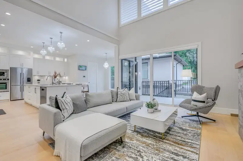 15387 PACIFIC AVENUE - photo 3 of 31