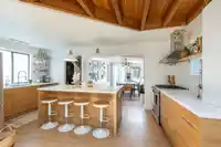 15557 VICTORIA AVENUE - thumbnail 11