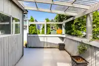 15557 VICTORIA AVENUE - thumbnail 19