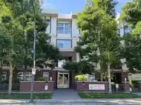 402 15168 19 AVENUE - thumbnail 1