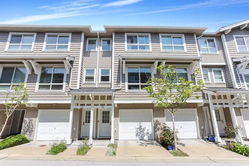 115 2729 158 STREET - photo 1 of 28