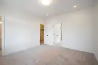 16718 16 AVENUE - thumbnail 17