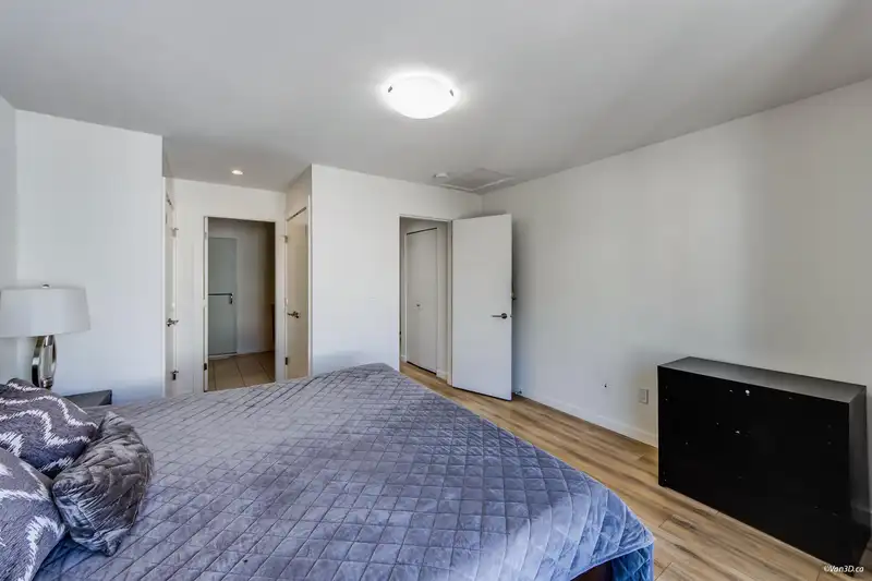 71 16561 17A AVENUE - photo 4 of 33