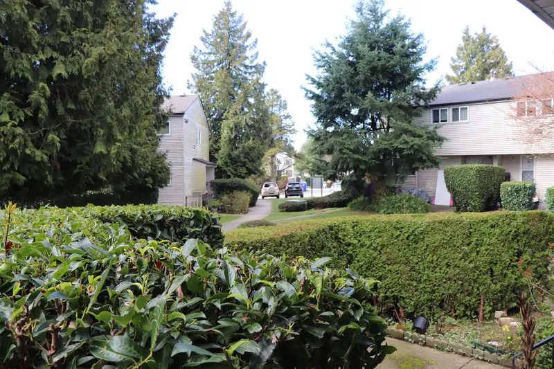 39 3421 E 49TH AVENUE AVENUE - photo 2 of 21