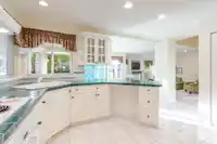 2567 140 STREET - thumbnail 5