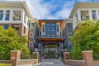 113 15138 34TH AVENUE - thumbnail 1