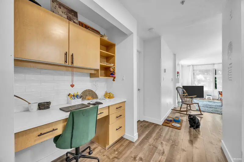 310 15220 GUILDFORD DRIVE - photo 4 of 25