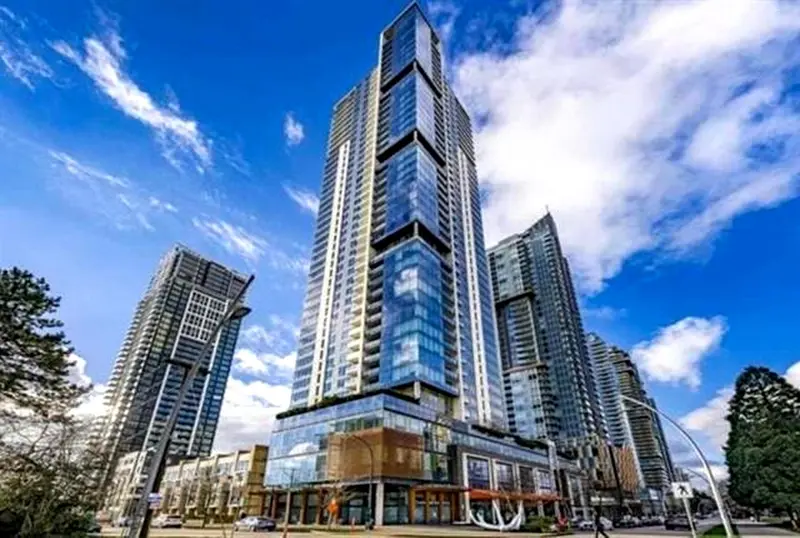 5609 6461 TELFORD AVENUE - photo 1 of 3