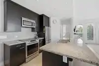 319 2970 KING GEORGE BOULEVARD - thumbnail 13