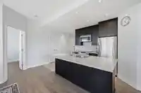 319 2970 KING GEORGE BOULEVARD - thumbnail 14
