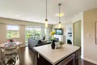 414 15735 CROYDON DRIVE - thumbnail 11