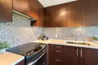 414 15735 CROYDON DRIVE - thumbnail 14