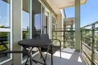 414 15735 CROYDON DRIVE - thumbnail 23
