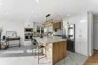 13259 14 AVENUE - thumbnail 17