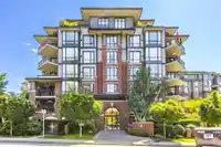 301 1580 MARTIN STREET - thumbnail 1
