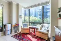 301 1580 MARTIN STREET - thumbnail 13