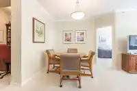 301 1580 MARTIN STREET - thumbnail 15