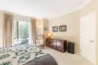 301 1580 MARTIN STREET - thumbnail 18