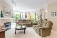 301 1580 MARTIN STREET - thumbnail 3