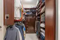 301 1580 MARTIN STREET - thumbnail 21