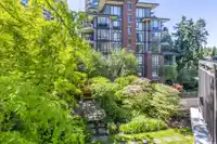 301 1580 MARTIN STREET - thumbnail 37