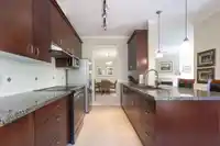 301 1580 MARTIN STREET - thumbnail 10