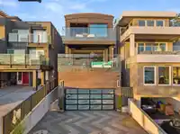 14555 MARINE DRIVE - thumbnail 36