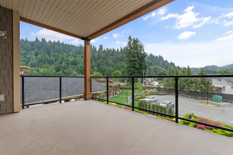 301 45750 KEITH WILSON ROAD - photo 2 of 25