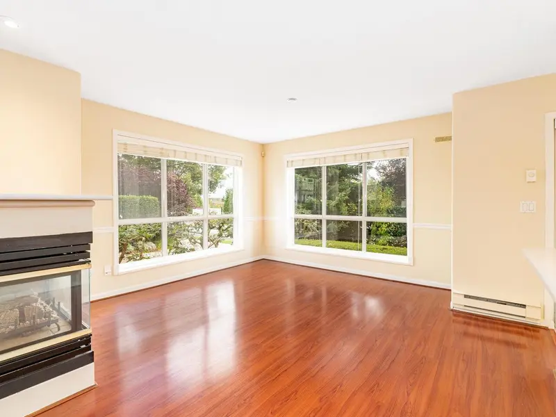 107 12633 NO. 2 ROAD - photo 2 of 20