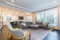 16749 22 AVENUE - thumbnail 9