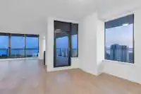 2205 1588 JOHNSTON ROAD - thumbnail 11