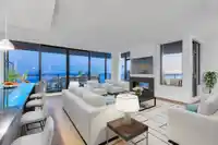 2205 1588 JOHNSTON ROAD - thumbnail 4