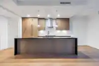 2205 1588 JOHNSTON ROAD - thumbnail 8
