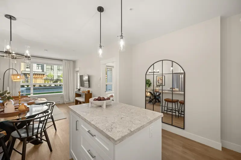 A414 8233 208B STREET STREET - photo 4 of 14