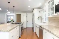 966 LEE STREET - thumbnail 12