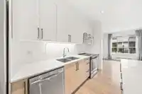 36 1708 KING GEORGE BOULEVARD - thumbnail 7