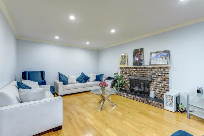 7554 FILEY DRIVE - photo 1 of 25