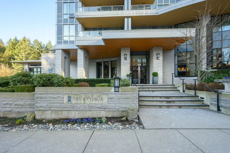 2307 3093 WINDSOR GATE - photo 2 of 25