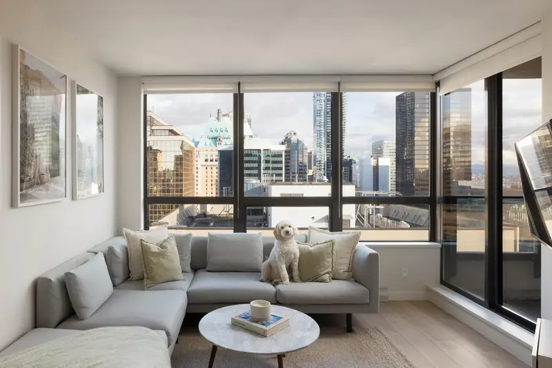 1916 938 SMITHE STREET - photo 1 of 25