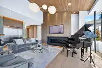 13386 MARINE DRIVE - thumbnail 9
