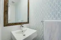 8 1708 KING GEORGE BOULEVARD - thumbnail 13