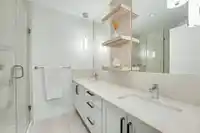 8 1708 KING GEORGE BOULEVARD - thumbnail 18